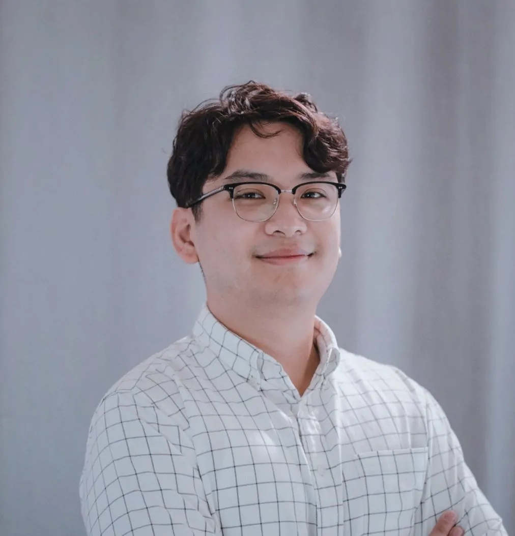 CUREOS Research Officer Long Phan